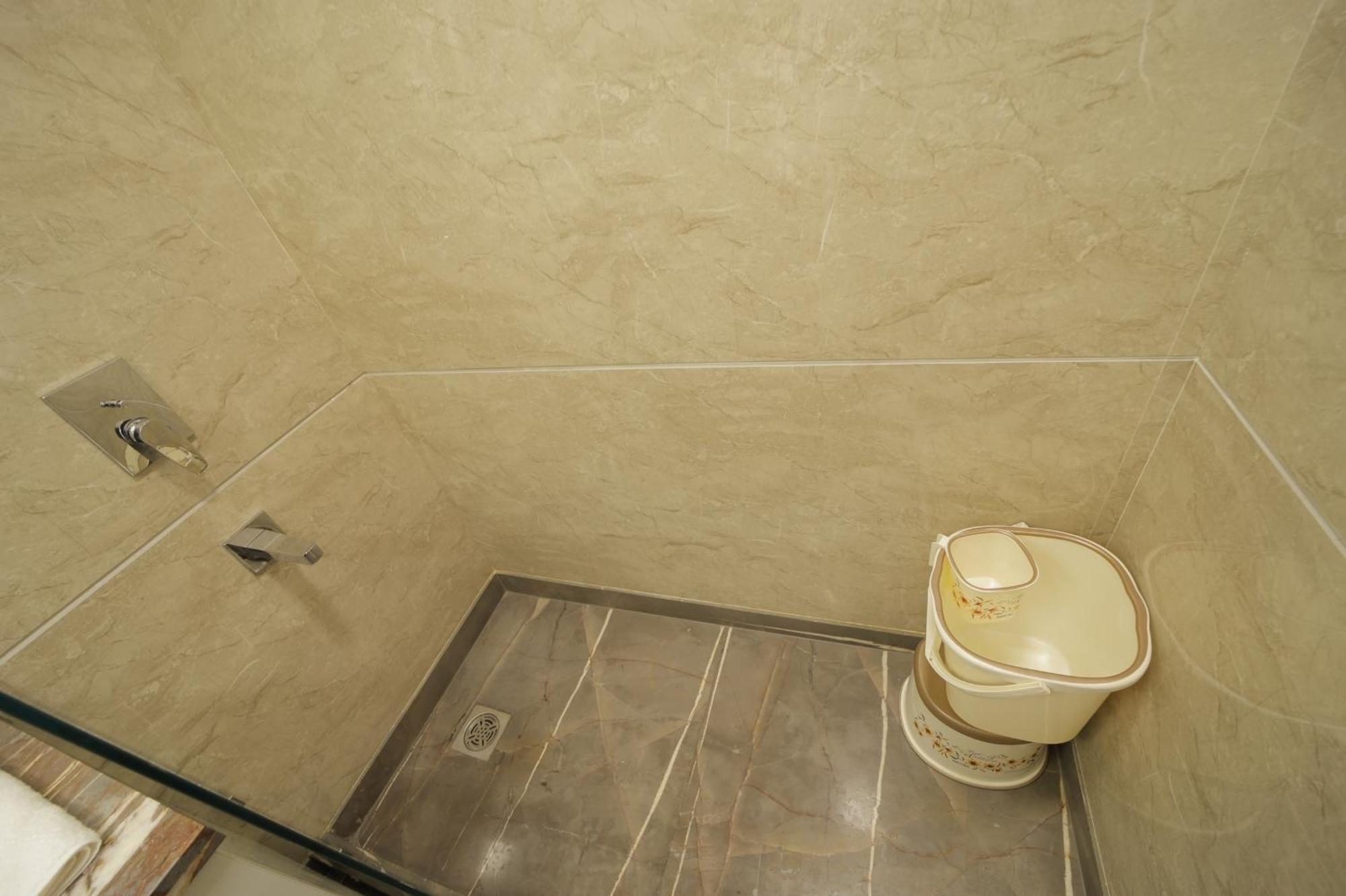 Under My Roof Superio Bed & Breakfast New Delhi Ngoại thất bức ảnh