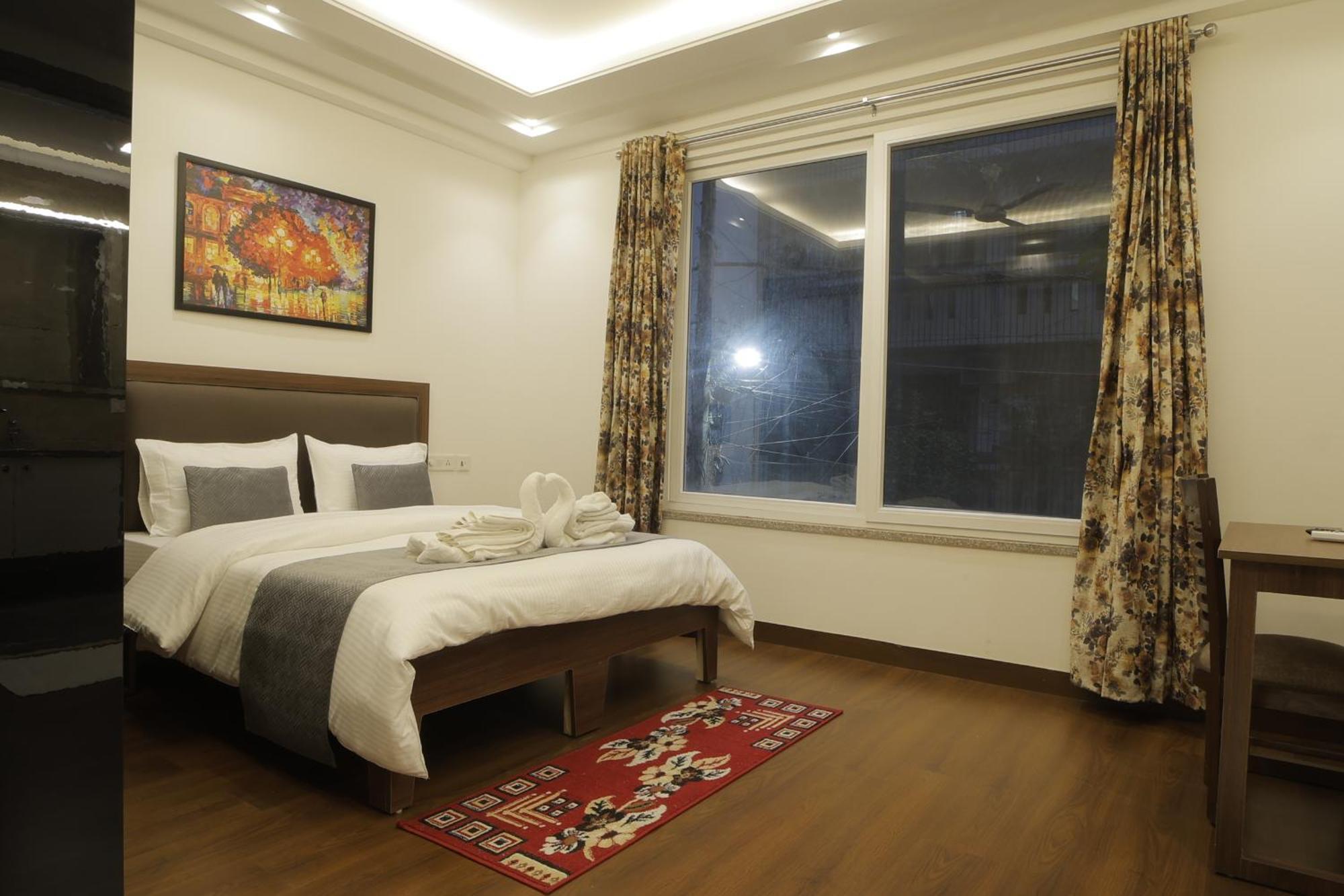 Under My Roof Superio Bed & Breakfast New Delhi Ngoại thất bức ảnh