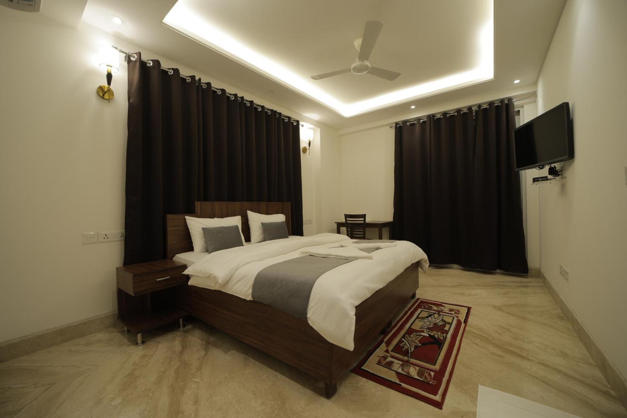 Under My Roof Superio Bed & Breakfast New Delhi Ngoại thất bức ảnh