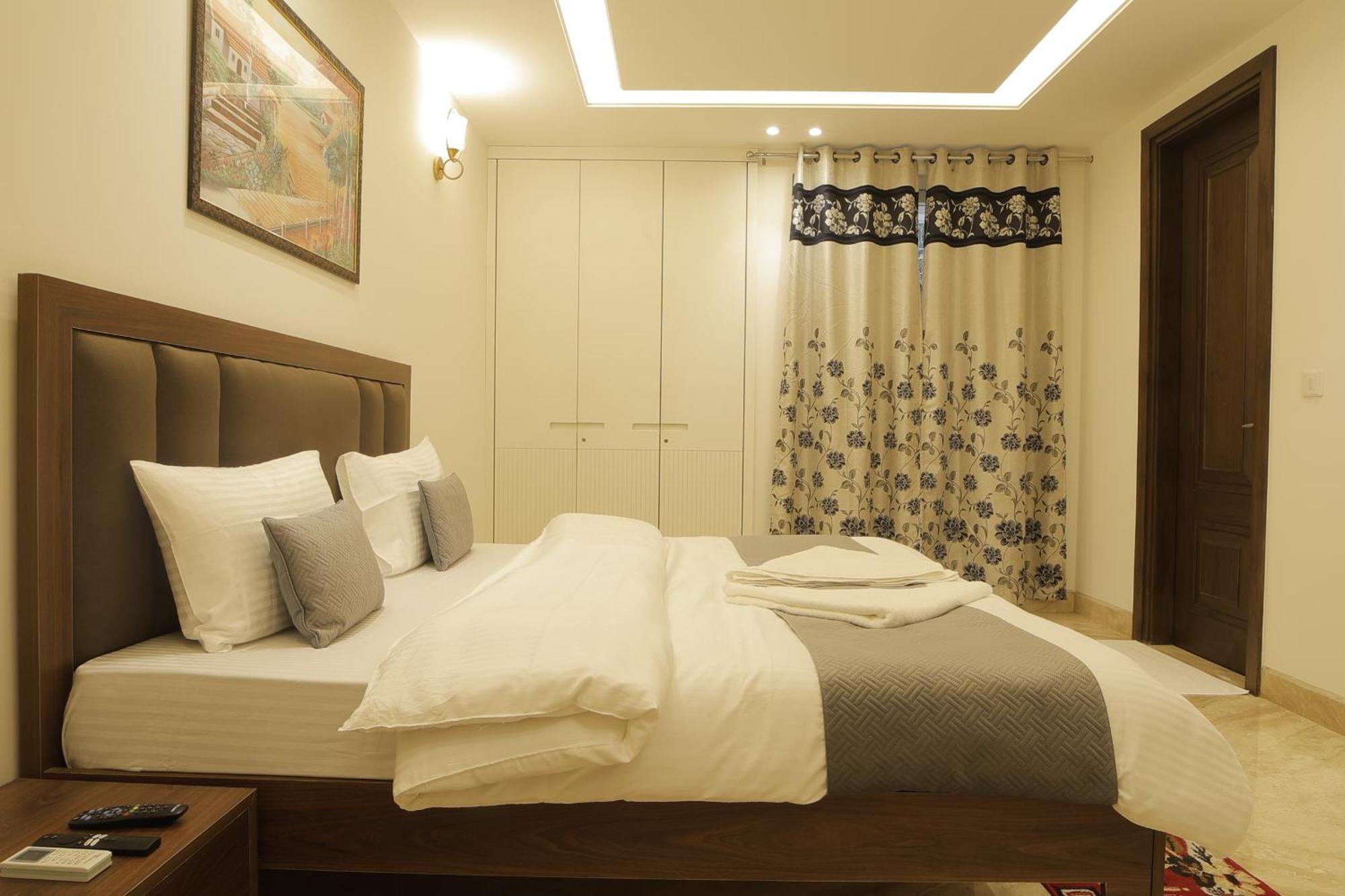 Under My Roof Superio Bed & Breakfast New Delhi Ngoại thất bức ảnh