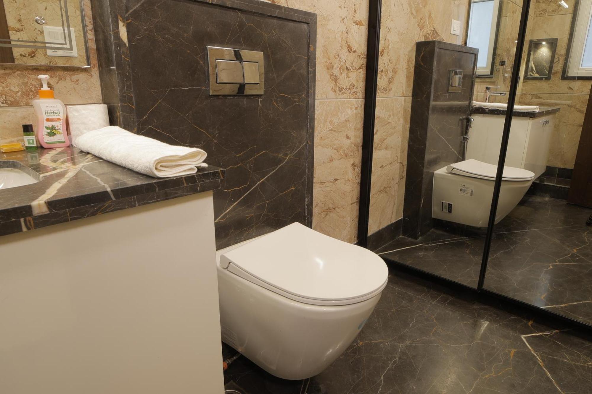 Under My Roof Superio Bed & Breakfast New Delhi Ngoại thất bức ảnh